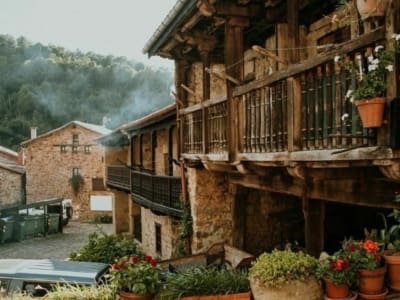 bárcena mayor pueblo bonito antiguo Cantabria