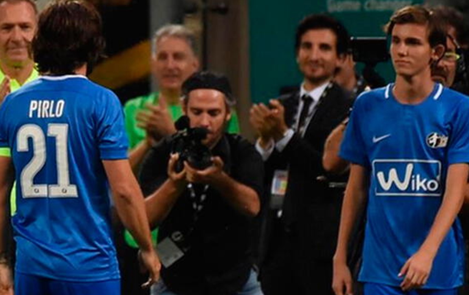Nicolò Pirlo Andrea Pirlo bloqueo cuentas
