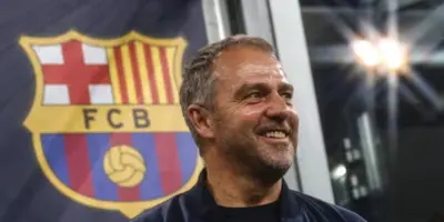 hansi flick sueldo barça liga champions